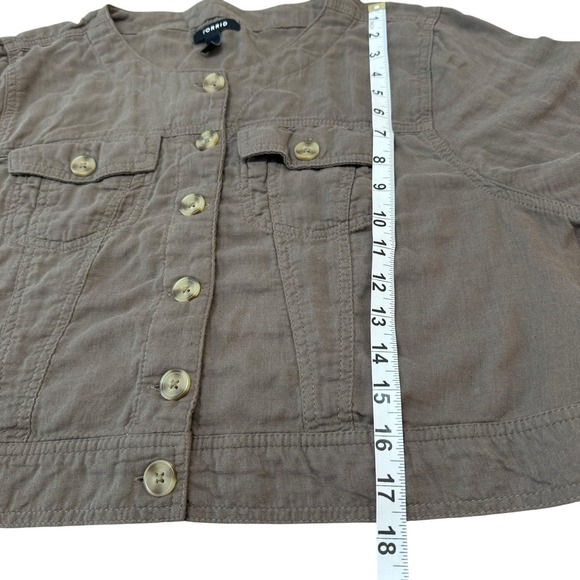 Torrid‎ Blouse Women Brown Crop Top Collarless Button Up Long Sleeve Size 3 - Picture 5 of 7
